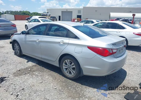 2013 Hyundai Sonata Gls z USA, uszkodzony, nr VIN 5NPEB4AC1DH714485